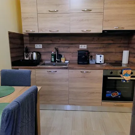 студиа за гости славяни Apartament