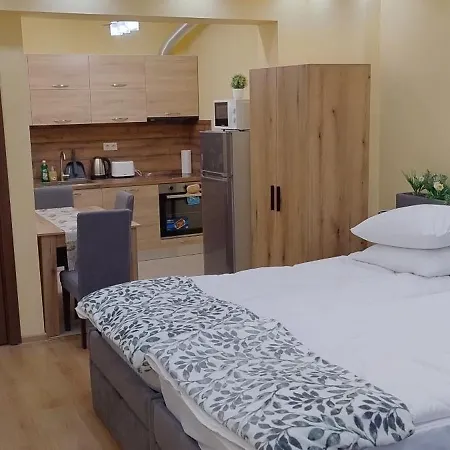 студиа за гости славяни *