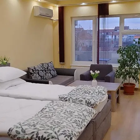 студиа за гости славяни Appartement