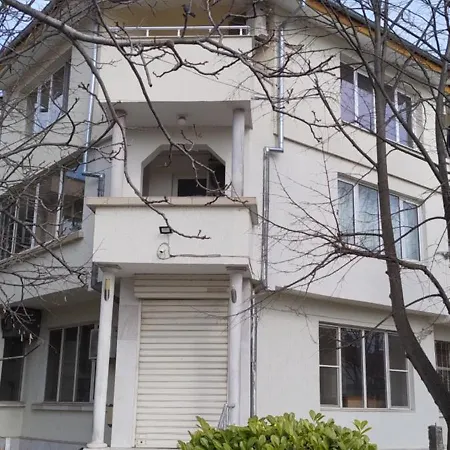 студиа за гости славяни * Yambol