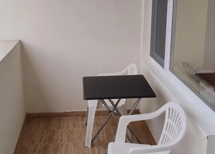 Апартамент студиа за гости славяни