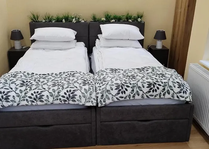 Апартамент студиа за гости славяни