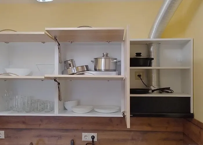 студиа за гости славяни Апартамент Ямбол